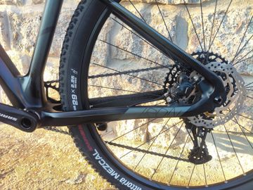 Použité Olympia Iron SRAM SX Eagle 2021 Mountainbike — obrázek 13 z 15