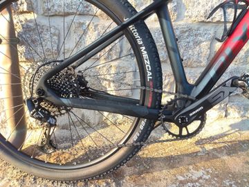 Použité Olympia Iron SRAM SX Eagle 2021 Mountainbike — obrázek 14 z 15