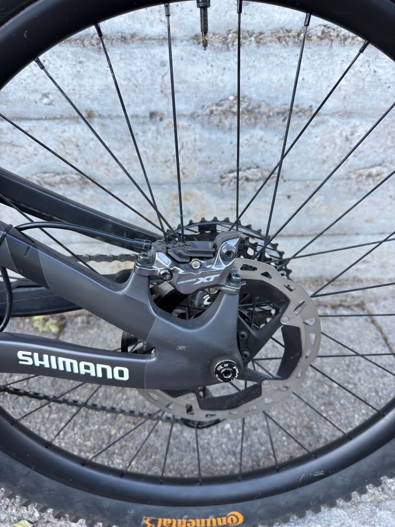 Gebrauchtes Pivot Mach 6 Shimano Deore XT 2023 Mountainbike, Schwarz — Bild 16 von 31