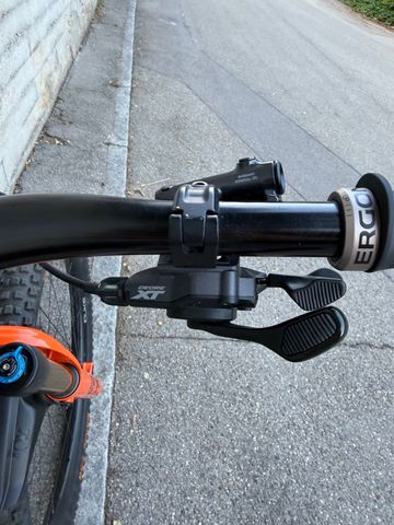 Použité Pivot Mach 6 Shimano Deore XT 2023 Mountainbike — obrázek 22 z 31