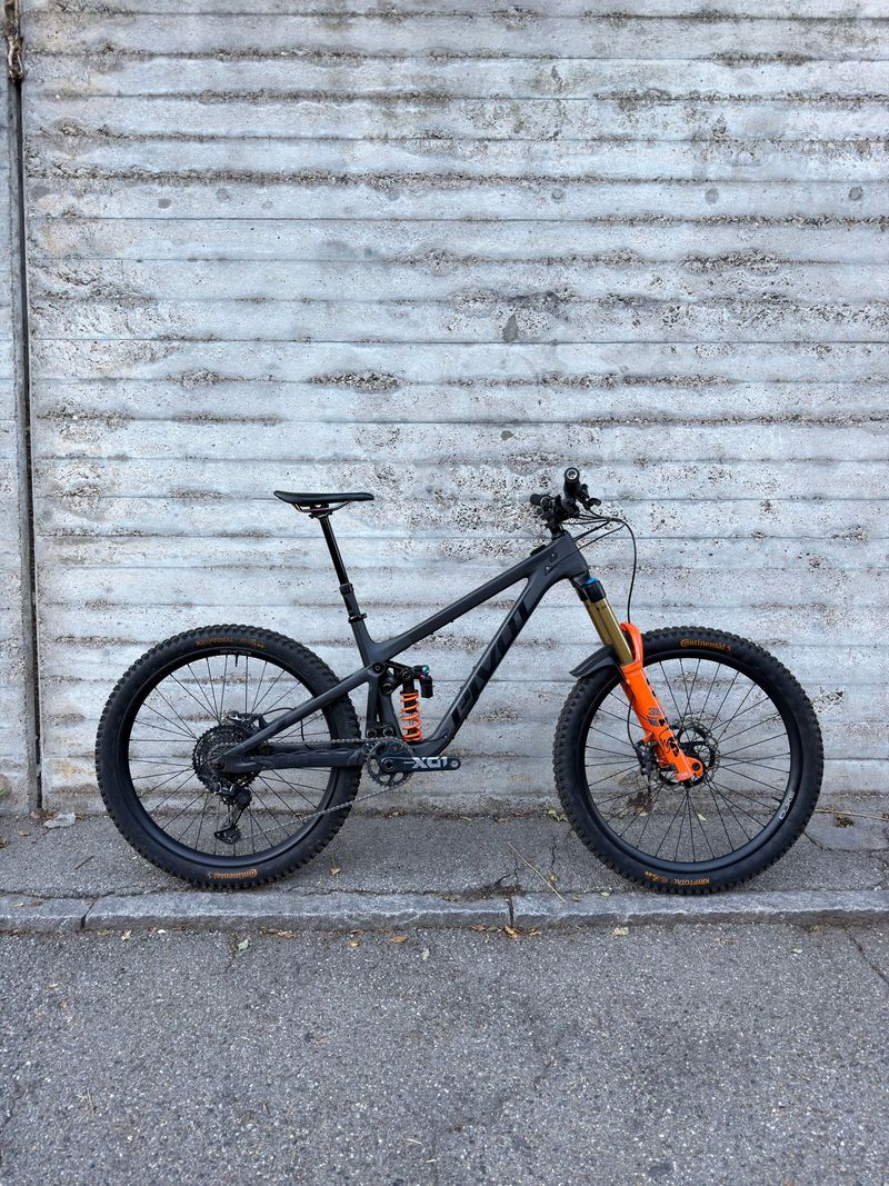 Použité Pivot Mach 6 Shimano Deore XT 2023 Mountainbike — obrázek 3 z 31