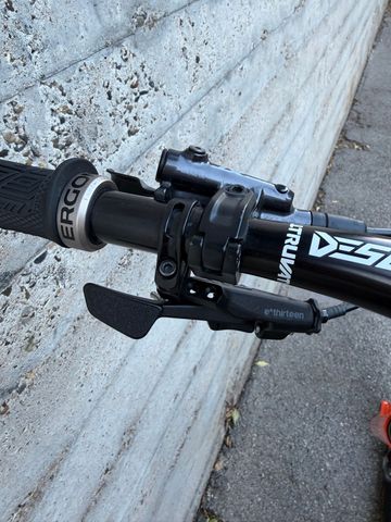 Použité Pivot Mach 6 Shimano Deore XT 2023 Mountainbike — obrázek 21 z 31