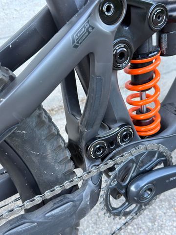 Použité Pivot Mach 6 Shimano Deore XT 2023 Mountainbike — obrázek 8 z 31