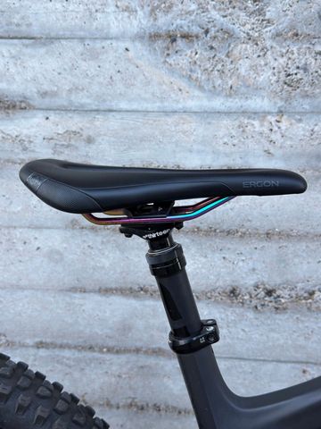 Použité Pivot Mach 6 Shimano Deore XT 2023 Mountainbike — obrázek 24 z 31