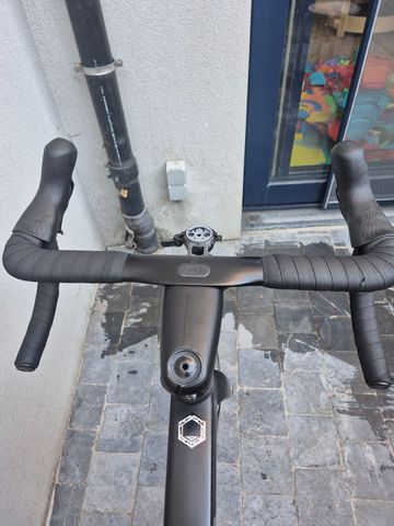 Used Cannondale Supersix Shimano Ultegra 2022 Road & Gravel, Black — image 4 of 7
