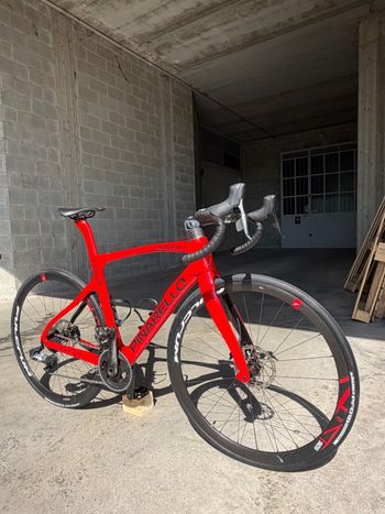 Pinarello Prince Disk Force AXS Bike 2021 2021 Road & Gravel d'occasion