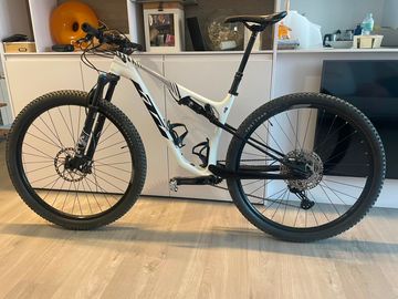 Brugt KTM SCARP ELITE 2023 2023 MTB