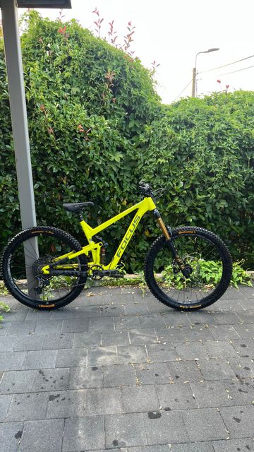 Used Focus JAM 6.8 SEVEN 2019 2019 Mountainbike, Orange, 27.5 — image 1 of 17