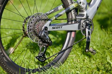 Brugt Scott Spark RC World Cup 2025 2025 Mountainbike — billede 11 af 18