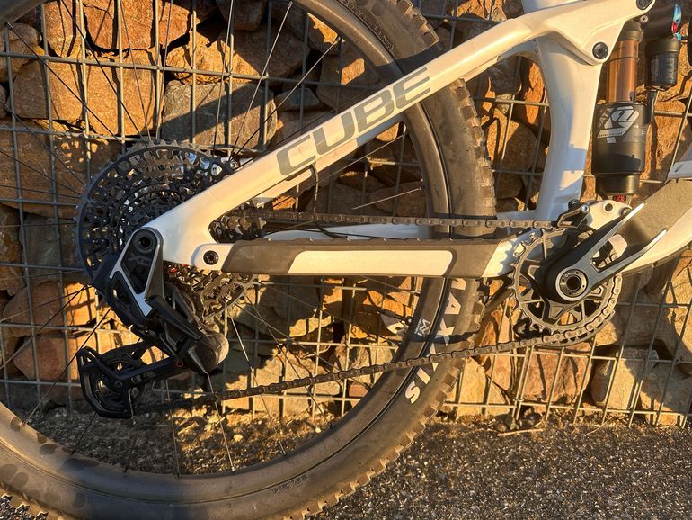 Used CUBE Stereo SRAM X01 Eagle AXS 2025 Mountainbike, White — image 2 of 11
