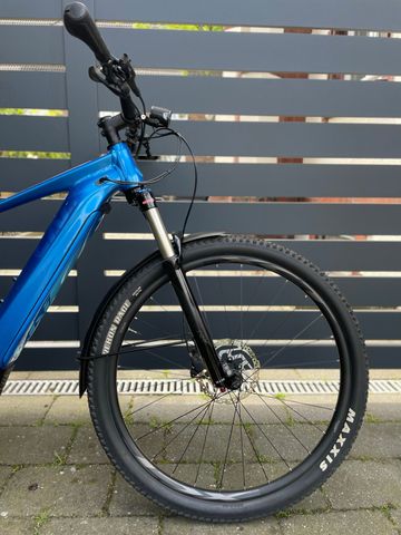 Used Liv Vall E+ EX 2022 2022 Mountainbike, Blue, 27.5, 29 — image 11 of 12