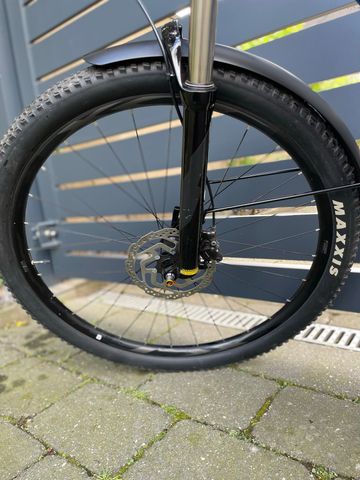 Used Liv Vall E+ EX 2022 2022 Mountainbike, Blue, 27.5, 29 — image 9 of 12