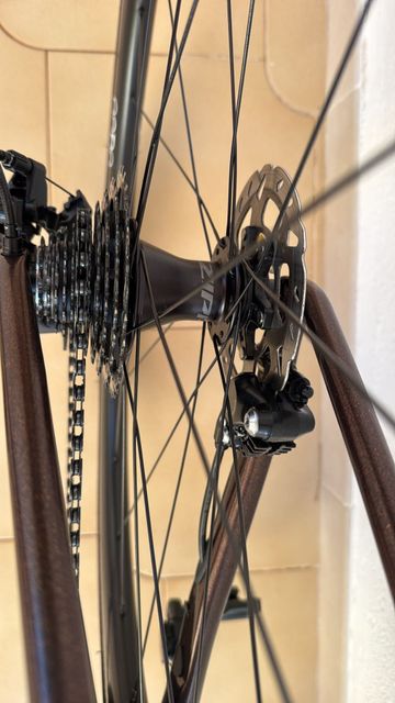 Tcr advance disk 2 pro Custom Shimano 105 2022 Road & Gravel de segunda mano, Negro — imagen 8 de 11