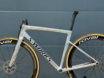 Used Specialized Tarmac Frameset 2025 Road & Gravel, Light Gray — image 2 of 4