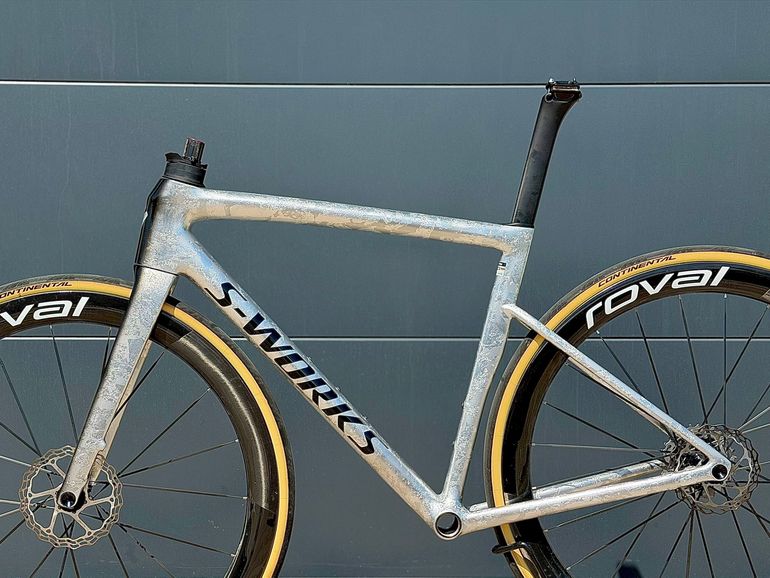 Used Specialized Tarmac Frameset 2025 Road & Gravel, Light Gray — image 2 of 4