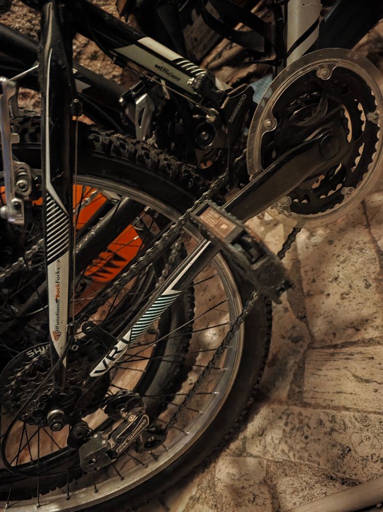 Used cicli petta Vertical VRT 24' 2019 2018 Youth, Black — image 5 of 7