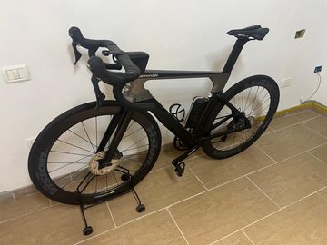 Cannondale SystemSix Carbon Ultegra Di2 2023 2023 Road & Gravel usato