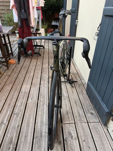 Used Specialized Tarmac Frameset 2025 2025 Road & Gravel, Green — image 3 of 7