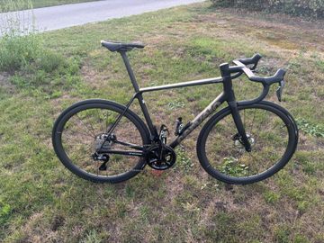 Used Cervélo R5 Shimano Dura Ace Di2 2027 Road & Gravel, Black — image 3 of 4