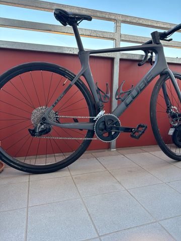 Used CUBE AGREE C:62, PRO 2022 2022 Road & Gravel, Light Gray — image 6 of 7