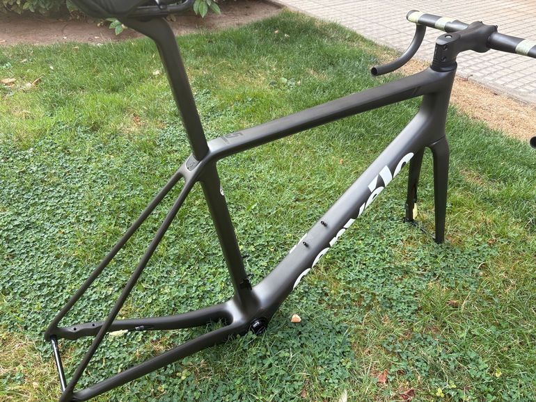 Tweedehands Cervélo R5 Force AXS 2024 Frameset 2024 Road & Gravel — afbeelding 3 van 7
