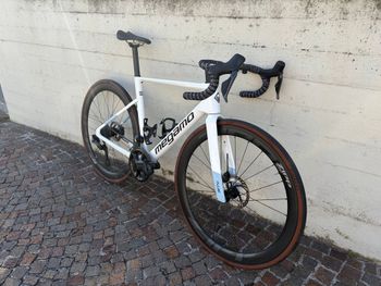 Gebrauchtes Megamo PULSE 05 CW 2025 2025 Road & Gravel, Weiß — Bild 6 von 8