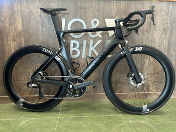 Used Canyon Aeroad CF SLX 8 Di2 2023 2023 Road & Gravel