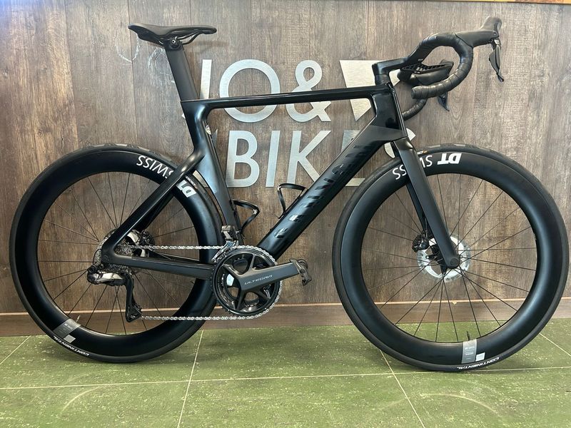 Used Canyon Aeroad CF SLX 8 Di2 2023 2023 Road & Gravel