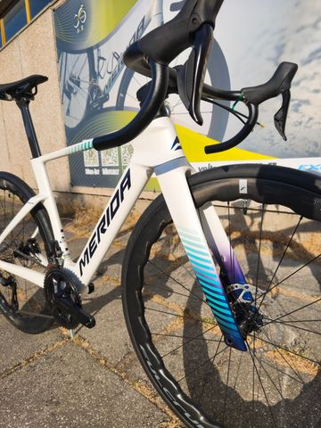 Used Merida REACTO 5000 2027 2027 Road & Gravel, White — image 2 of 2