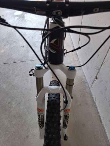 Used Univega Alpina Shimano Deore XT 2018 Mountainbike, White — image 6 of 11