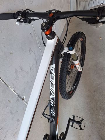 Used Univega Alpina Shimano Deore XT 2018 Mountainbike, White — image 4 of 11