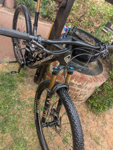 Megamo Track Shimano Deore XT 2025 Mountainbike usato, Nero — immagine 2 di 3