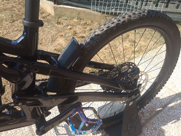 Brugt Trek Slash 8 Gen 6 2024 2024 Mountainbike — billede 10 af 21