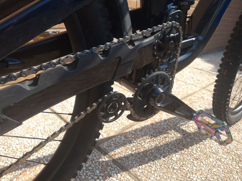 Brugt Trek Slash 8 Gen 6 2024 2024 Mountainbike — billede 15 af 21
