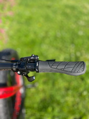 Used Alpha Bikes Custom SRAM XX1 Eagle 2022 Mountainbike, Red — image 11 of 11