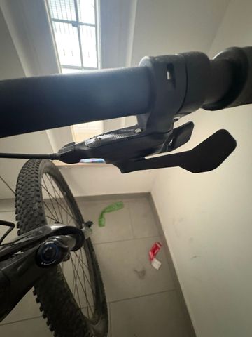 Used Trek X-Caliber 8 2022 2022 Mountainbike, Black — image 8 of 15