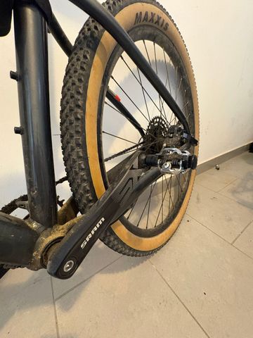 Used Trek X-Caliber 8 2022 2022 Mountainbike, Black — image 12 of 15