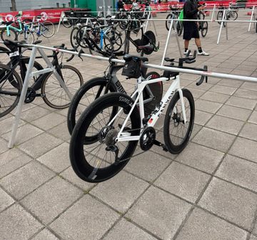 Canyon Ultimate CF 7 Di2 2026 2026 Road & Gravel usato, Bianco — immagine 3 di 3