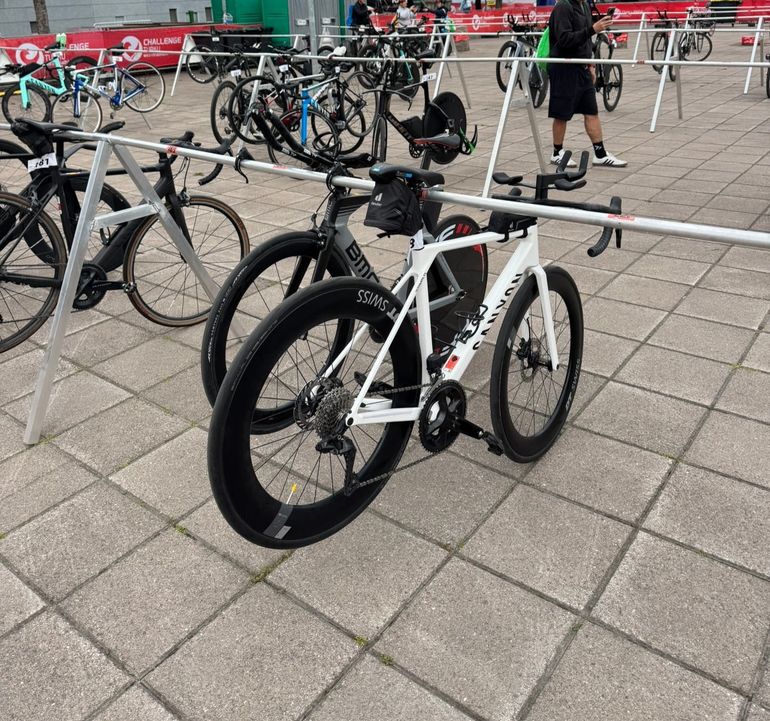 Gebrauchtes Canyon Ultimate CF 7 Di2 2026 2026 Road & Gravel, Weiß — Bild 3 von 3