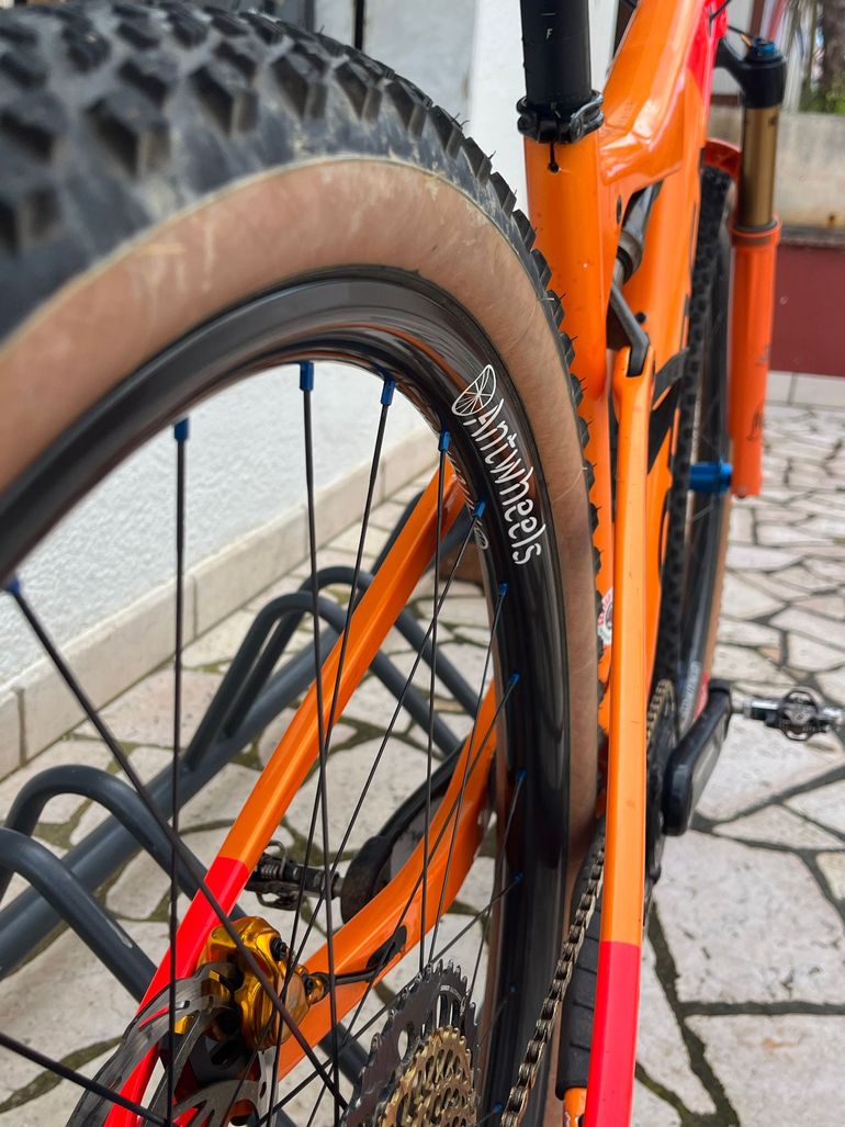 Brugt Orbea OIZ M TEAM 2022 2022 Mountainbike — billede 2 af 2