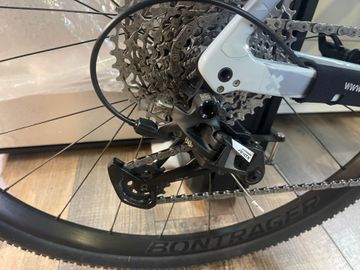 Tweedehands Trek Boone 5 2025 2025 Road & Gravel — afbeelding 6 van 10