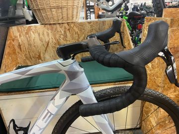 Tweedehands Trek Boone 5 2025 2025 Road & Gravel — afbeelding 2 van 10
