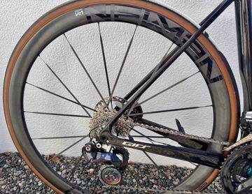 Tweedehands GIRS KOM R 2025 Road & Gravel — afbeelding 3 van 9