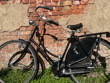 Used Gazelle Classic Low-Step 2023 2023 Urban, Black — image 2 of 7
