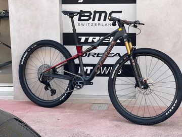 Used Orbea Oiz SRAM X01 Eagle AXS 2026 2026 MTB