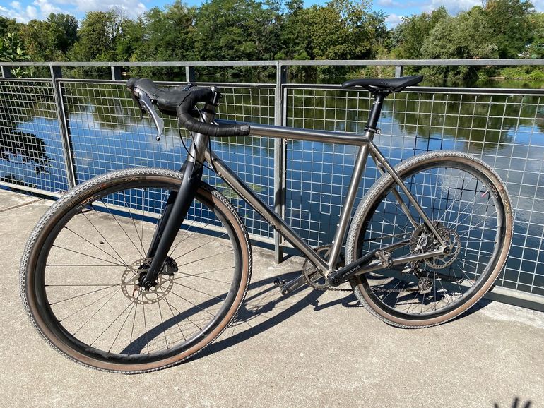 Gebrauchtes Sauvage La Piste 2021 Road & Gravel, Hellgrau — Bild 4 von 5