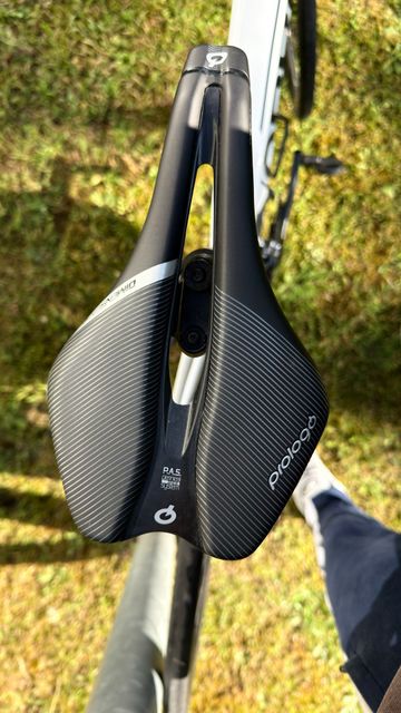 Gebrauchtes Orbea AVANT H30-D 2022 2022 Road & Gravel, Weiß — Bild 6 von 9