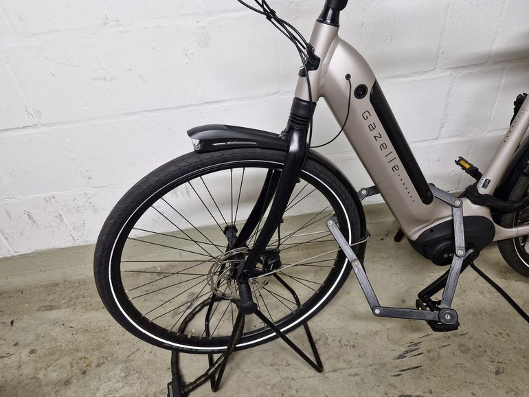 Used Gazelle Medeo 2024 Urban, Green — image 3 of 9