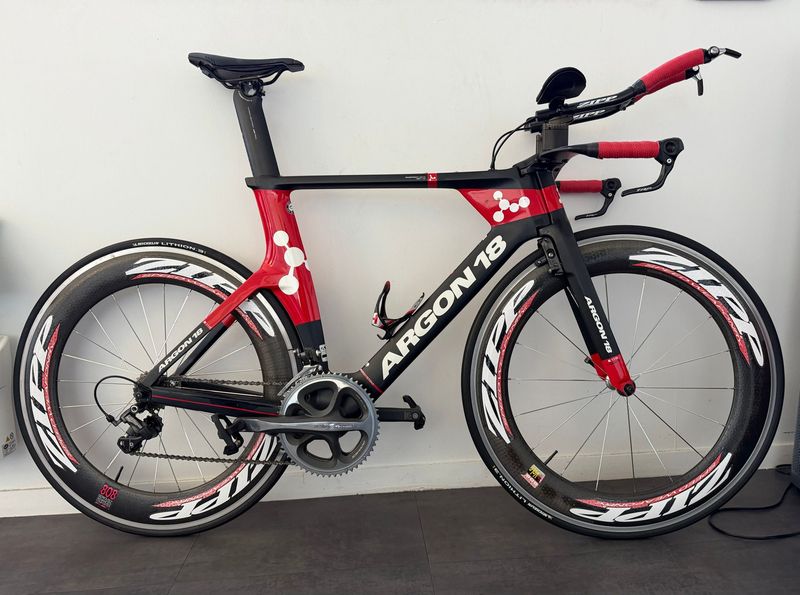 Used Argon 18 Custom Shimano Dura Ace 2015 Road & Gravel