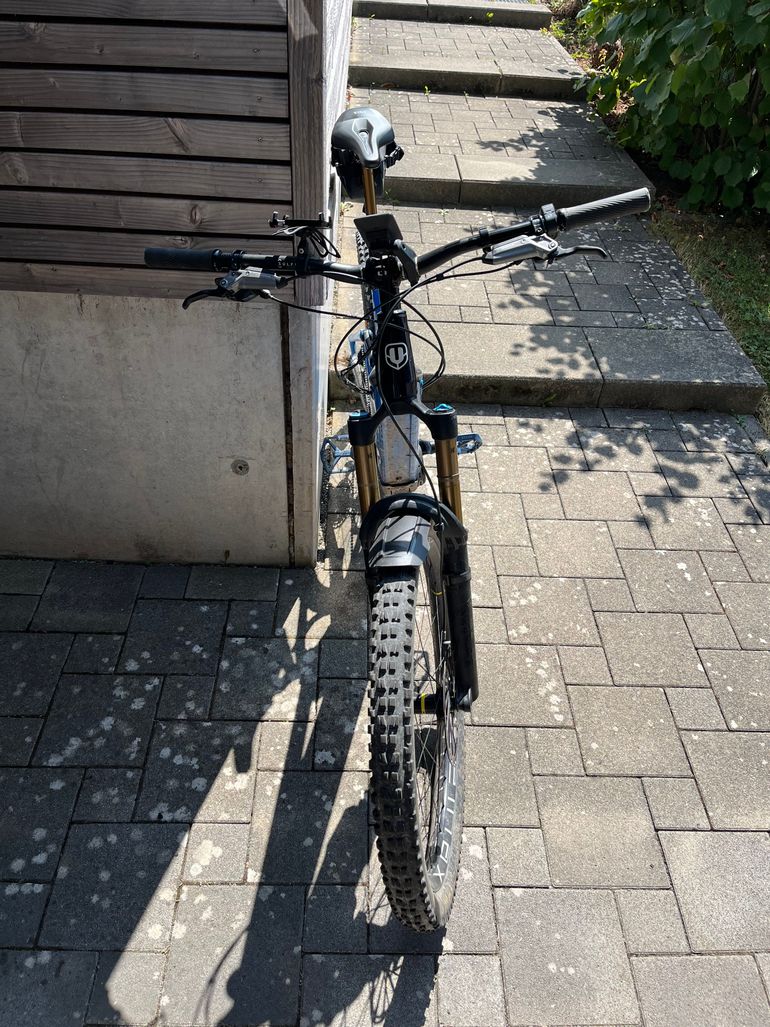 Tweedehands Mondraker CRAFTY RR 2024 2024 Mountainbike — afbeelding 2 van 4